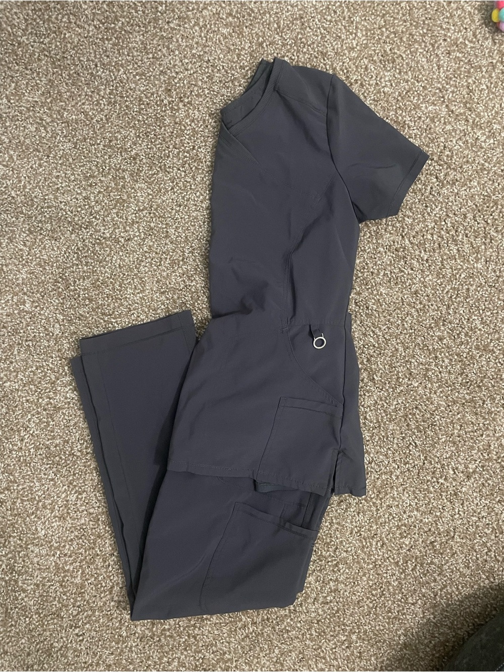 gray scrub set
